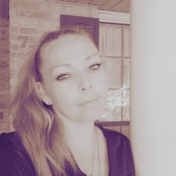 Meet your Posher, Donna - Picture 1 of 1